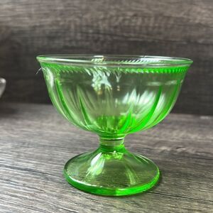 Vintage Green Fostoria Sherbet Dish Bowl